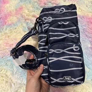 Lug NWT Huggie Crossbody Bottle Holder in Nautical Navy